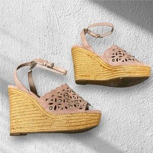 MARC FISHER Hata Blush Espadrille Wedge Sandals with Studded Cutouts 8.5
